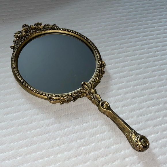 Primrose Hand Mirror - Picture 1 of 4